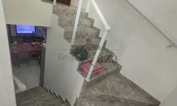 Imagem 5: Casa - Sobrado - Residencial - Comercial - Jardim Satélite - 2 Dormitórios - 197m²