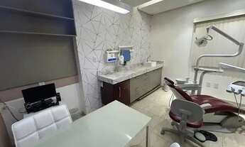 Imagem: Consultório odontológico mobiliado e equipado
