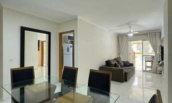 Imagem 2: Ampla metragem a apenas 1 quadra do mar, localização privilegiada próxima de comércios e d