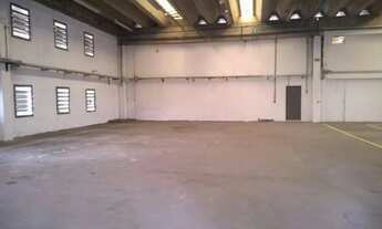 Imagem 3: Alugo Galpão em Ribeirão Pires com 10 salas