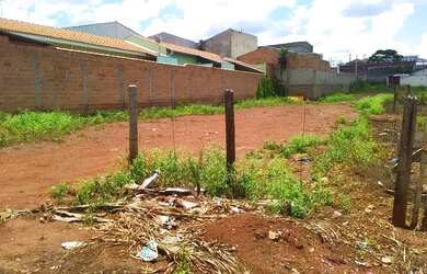 Imagem 2: VENDO OU TROCO Terreno / lote com venda por R$140.000