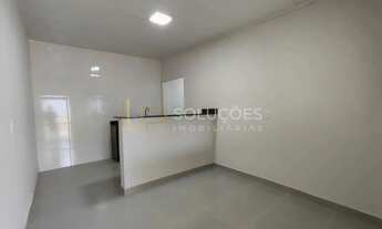 Imagem 7: 2 Quartos | Condomínio | Portão Eletrônico | IPTU Desmembrado