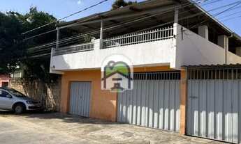 Imagem: Casa Ampla 3 Quartos, 3 Barracoes nos Fundos