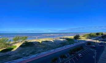 Imagem 4: Apartamento com 4 dormitórios, a beira mar em Capão da Canoa, totalmente decorado