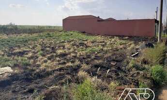 Imagem: Terreno à venda, Tanquinho (Guamium)