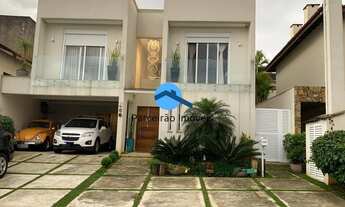 Imagem 1: LINDO SOBRADO 6 SUÍTES 5 VAGAS