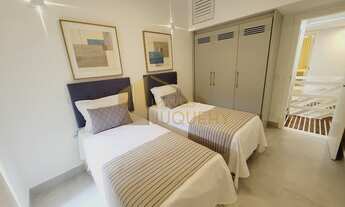 Imagem 5: Casa de condomínio para venda com 380 metros quadrados com 6 quartos