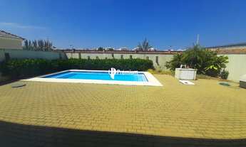 Imagem 1: Casa de condomínio para venda tem 440 metros quadrados com 4 quartos