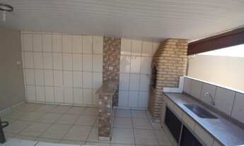 Imagem 7: Casa com 3 quartos, 2 banheiros, 3 vagas de garagem, área de lazer, edícula !!!