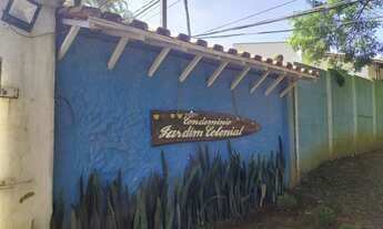 Imagem 3: Casa térrea com quase 300m no miolo da Granja Viana em terreno de 1.000 metros com espaço