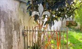 Imagem 7: Casa para venda tem 200 metros quadrados com 4 quartos em Abranches - Curitiba - PR