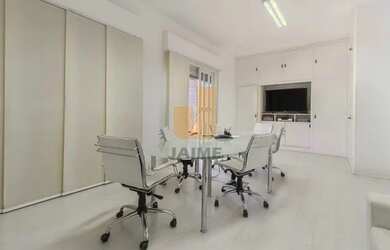 Imagem 5: Sobrado com 4 Dormitórios 2 Vagas em Jardim America