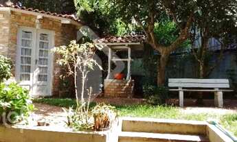 Imagem 7: Casa à venda Rua Ramis Galvão, Passo da Areia - Porto Alegre