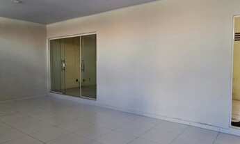 Imagem 3: Casa para venda possui 100 metros quadrados com 3 quartos em Residencial Esperança - São L