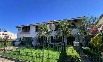 Imagem 2: Ampla casa próxima a Av. Fernando Ferrari