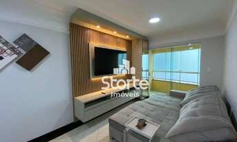 Imagem: Apartamento com planejados e mobília de