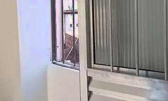 Imagem: Alugamos Kitnet compacto