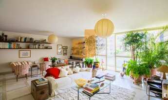 Imagem 1: Apartamento em rua tranquila arborizada localização com acesso fácil ao Shopping Higinienó