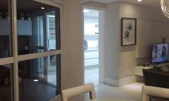 Imagem 6: Apartamento para venda possui 275 metros quadrados com 3 quartos em Jardim - Santo André