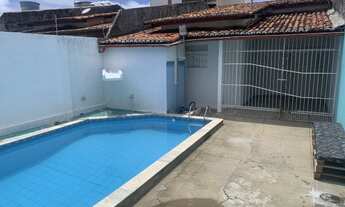 Imagem 2: Casa em nova Parnamirim, com 3/4 sendo 1 suíte com piscina para locação