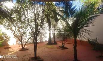 Imagem 2: Casa para aluguel, 3 quartos, 1 suíte, JARDIM KARAÍBA - Uberlândia/MG