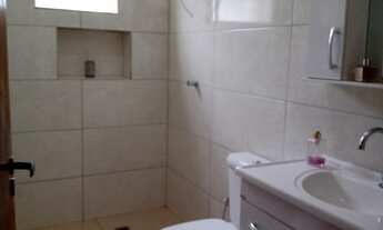 Imagem 5: Casa para venda com 180 metros quadrados com 3 quartos