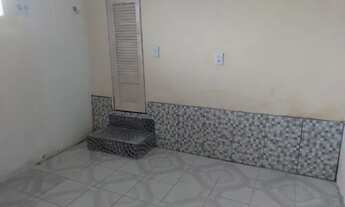 Imagem 6: Aluga-se kitnet Quarto com aluguel por R$350 /mês