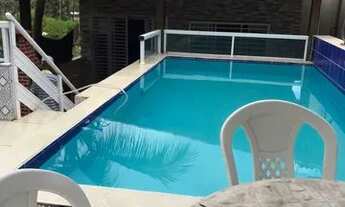 Imagem 2: Casa com piscina em Enseada dos Corais