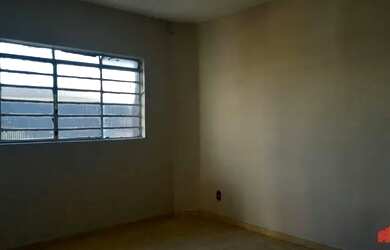 Imagem 3: Casa assobradada pra Locação na Pantojo 2 dormitórios 2 banheiros sala cozinha