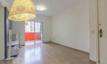 Imagem 4: Apartamento para Aluguel - Água Verde, 3 Quartos, 62 m2