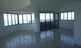 Imagem 2: Excelente cobertura na Avenida Boa Viagem com piscina privativa e 4 vagas de garagem