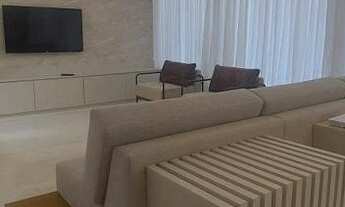 Imagem 1: Casa para venda com 200 metros quadrados com 4 quartos