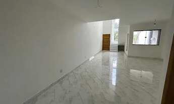 Imagem 2: Casa com 4 dormitórios à venda, 350 m² por R$ 1.100.000,00 - Piratininga - Niterói/RJ