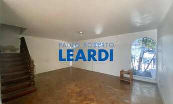 Imagem: SOBRADO - SUMAREZINHO - SP