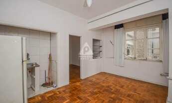 Imagem 2: Excelente Sala e Quarto com suíte em Copacabana