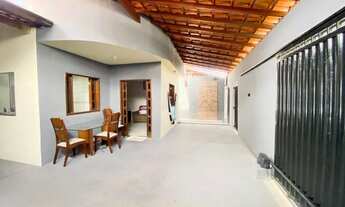 Imagem: Casa Linear 2 quartos com quintal em Colina