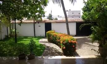 Imagem: Casa para venda tem 430 metros quadrados