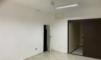 Imagem 4: Casa para aluguel e venda possui 208 metros quadrados com 3 quartos em Val-de-Cães - Belém