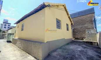 Imagem 5: Casa para aluguel, 3 quartos, 1 vaga, Centro - Divinópolis/MG