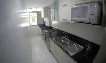 Imagem 5: Apartamento para venda possui 86 metros quadrados com 2 quartos em Charitas - Niterói - RJ