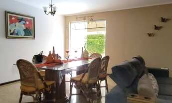 Imagem 6: Casa de condomínio para aluguel possui 364 metros quadrados com 6 quartos