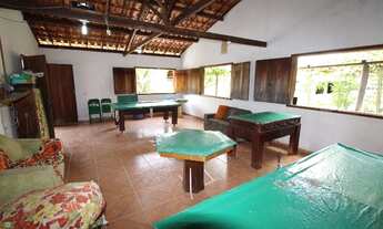 Imagem 4: Sitio com 5 casas e area de lazer completa