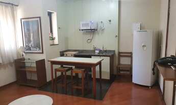 Imagem 3: Flat mobiliado com serviços com 1 amplo dormitório e sala com varanda no Jardins