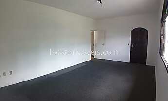 Imagem 6: Ref.: CA6001 - Casa com Quatro Quartos (sendo 1 Suíte) no Bairu -Juiz de Fora / MG