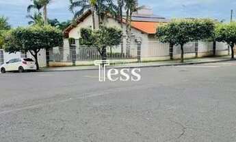 Imagem: ALUGA / 01 casa sobrado com 05 dormitórios