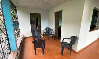 Imagem 5: Casa a venda com terreno em excelente estado