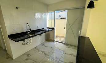 Imagem 4: Casa à Venda no Caminho do Sol com 2 Quartos, Sendo 1 Suíte - Modernidade e Conforto