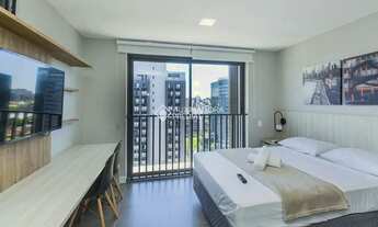 Imagem 2: Imóvel para venda possui 65 metros quadrados com 2 quartos em Menino Deus - Porto Alegre