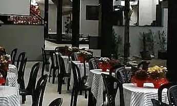 Imagem 2: Salão Comercial para Venda em Rio de Janeiro, Guaratiba, 4 banheiros