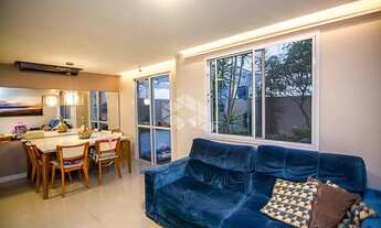 Imagem 2: Sobrado finamente decorado com 3 (três) dorm sendo uma suíte próximo ao park shopping em C